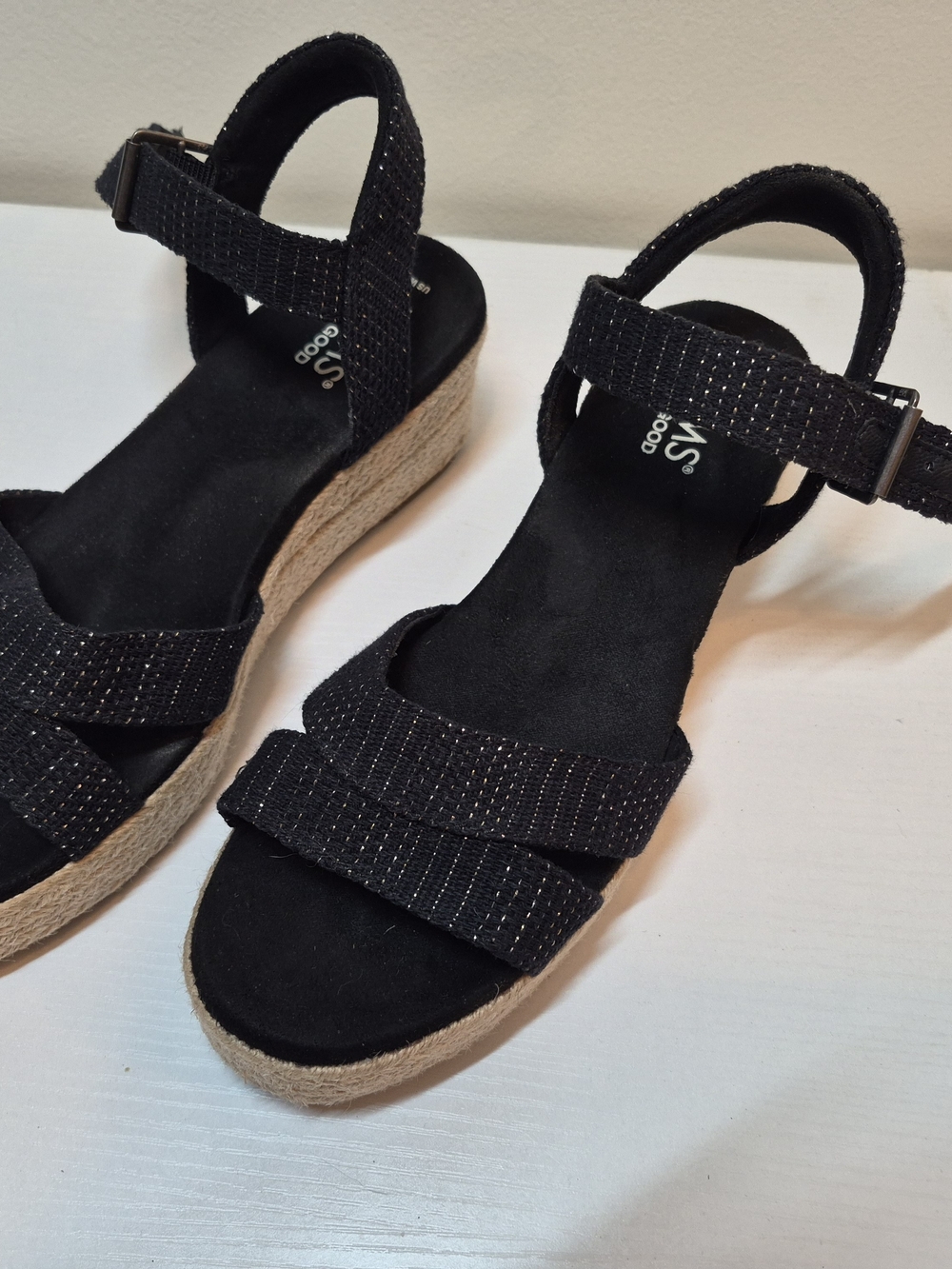 Toms Black Espadrille Wedge Sandals with Subtle Metallic Thread